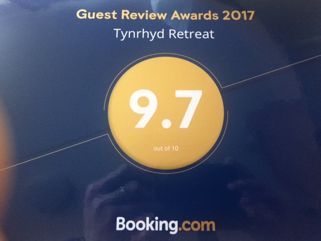 Booking.com rating.JPG